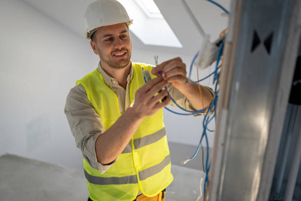 Best Affordable Emergency Electrician  in Essex Village, CT